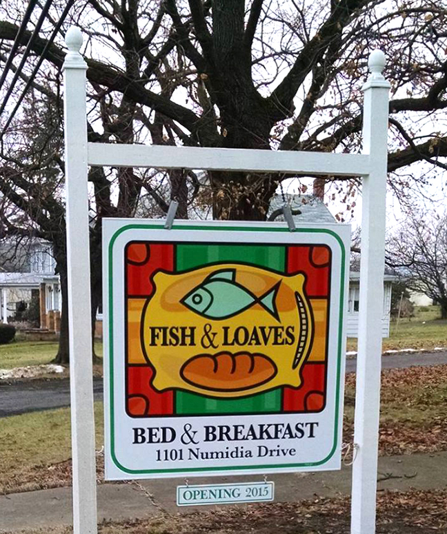 Fish & Loaves Bed & Breakfast 